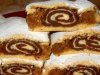 Как испечь яблочный пирог с рулетом?