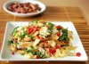 Как приготовить холодный салат с курицей?