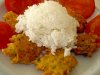 Как приготовить рисовые оладьи с соусом?