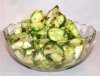 Как приготовить салат из яблок и огурцов в медовом маринаде?