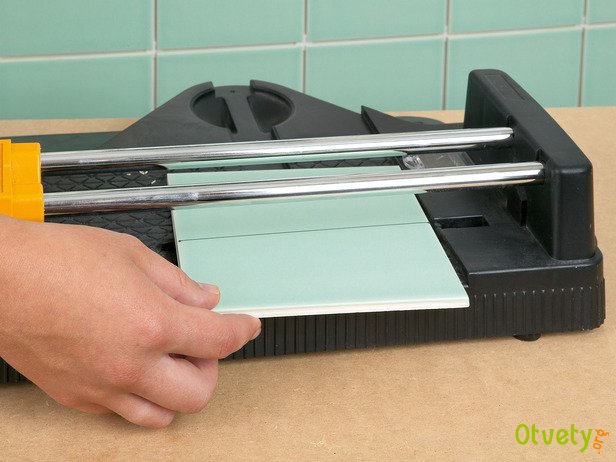 Как резать кафельную плитку в домашних условиях Как резать кафельную плитку в домашних условиях
